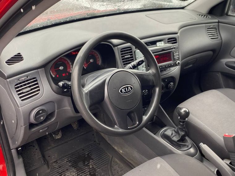 KIA Rio 2011 года, 178 815 км - вид 7