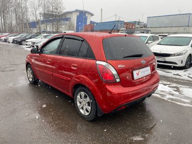 KIA Rio 2011 года, 178 815 км - вид 6