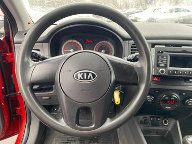 KIA Rio 2011 года, 178 815 км - вид 10