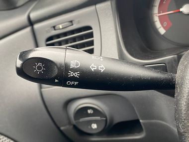 KIA Rio 2011 года, 178 815 км - вид 9