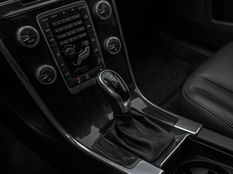 Volvo XC60 2016 года, 147 000 км - вид 10