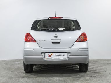 Nissan Tiida 2010 года, 213 803 км - вид 4