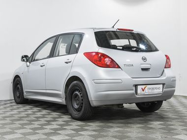 Nissan Tiida 2010 года, 213 803 км - вид 5