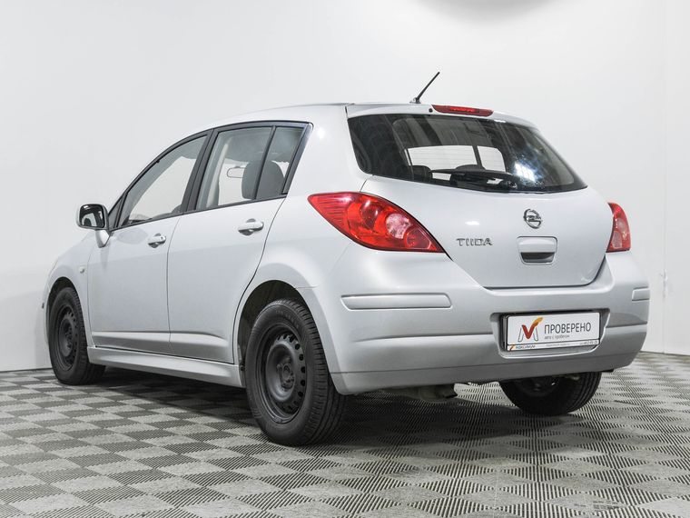 Nissan Tiida 2010 года, 213 803 км - вид 4