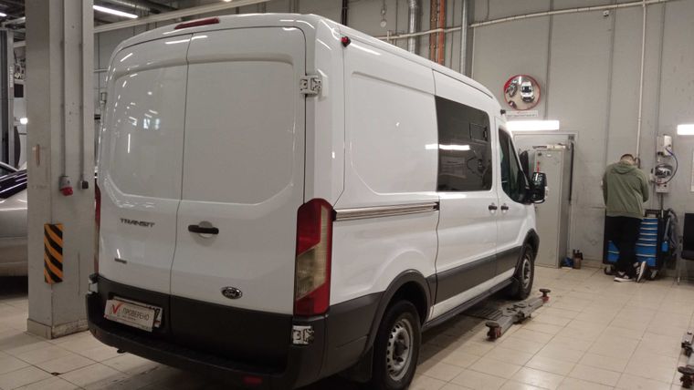 Ford Transit 2017 года, 80 390 км - вид 3