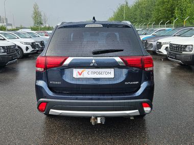 Mitsubishi Outlander 2017 года, 223 759 км - вид 6