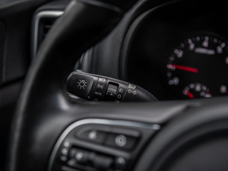 KIA Sportage 2018 года, 123 615 км - вид 6
