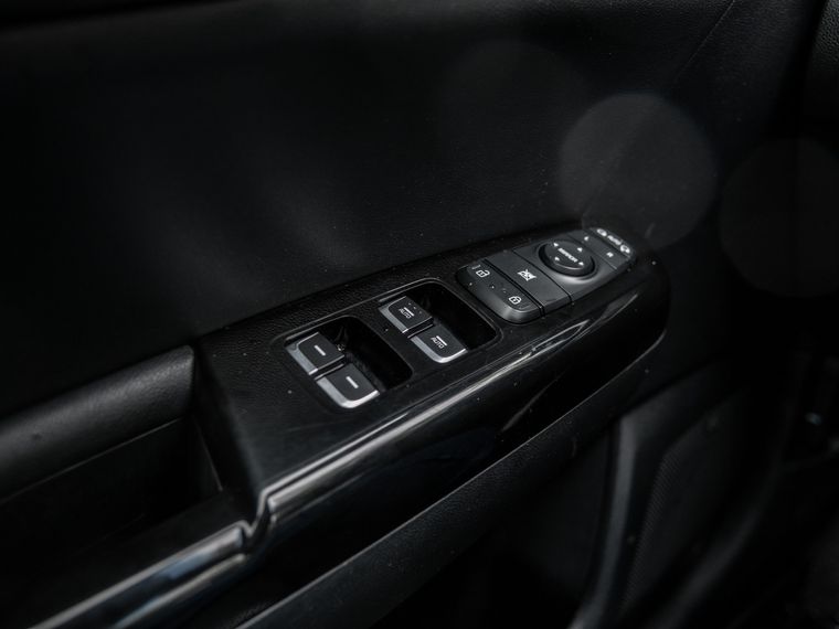 KIA Sportage 2018 года, 123 615 км - вид 13