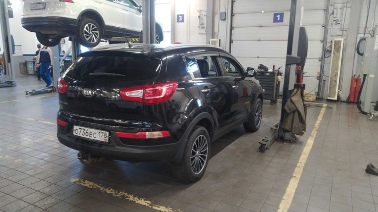 KIA Sportage 2013 года, 193 369 км - вид 3