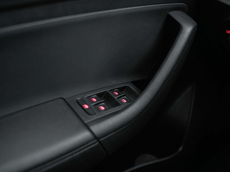 Volkswagen Polo 2022 года, 123 000 км - вид 10