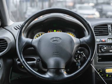 Hyundai Santa Fe 2005 года, 126 859 км - вид 5