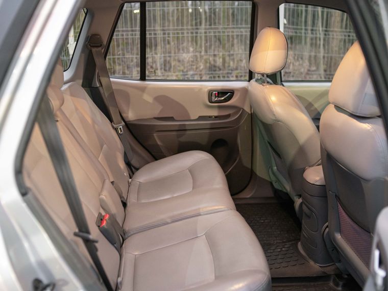Hyundai Santa Fe 2005 года, 126 859 км - вид 9