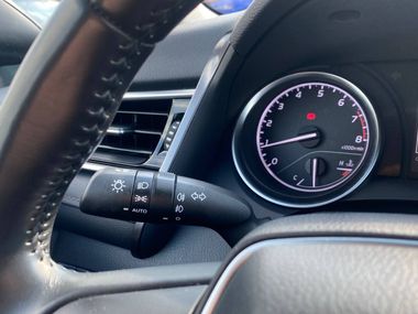 Toyota Camry 2019 года, 21 113 км - вид 9