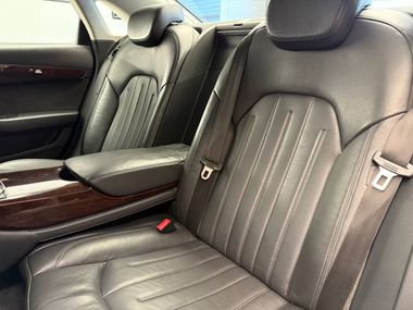Audi A8 2011 года, 296 638 км - вид 22