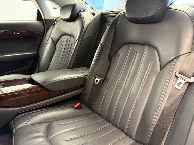 Audi A8 2011 года, 296 638 км - вид 22