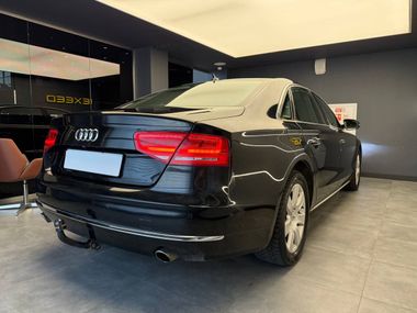 Audi A8 2011 года, 296 638 км - вид 4