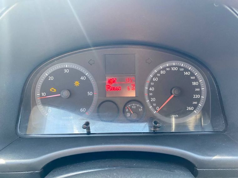 Volkswagen Caddy 2009 года, 258 655 км - вид 8
