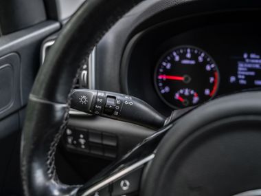 KIA Sportage 2019 года, 138 686 км - вид 6