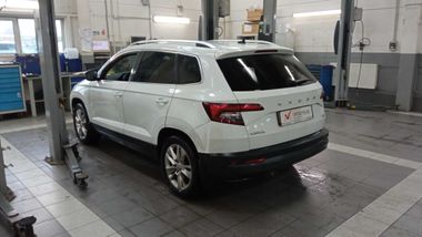 Skoda Karoq 2021 года, 57 880 км - вид 4