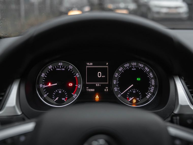 Skoda Rapid 2016 года, 110 223 км - вид 5