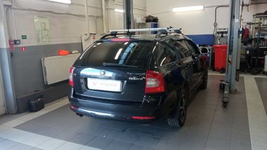 Skoda Octavia 2011 года, 213 832 км - вид 3