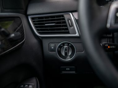 Mercedes-Benz M-класс 2013 года, 231 100 км - вид 12