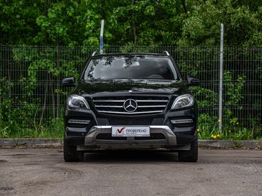 Mercedes-Benz M-класс 2013 года, 231 100 км - вид 3
