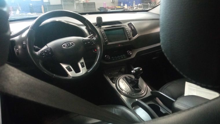 KIA Sportage 2011 года, 253 572 км - вид 5