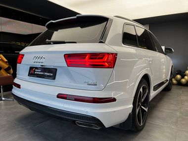 Audi Q7 2019 года, 49 192 км - вид 4