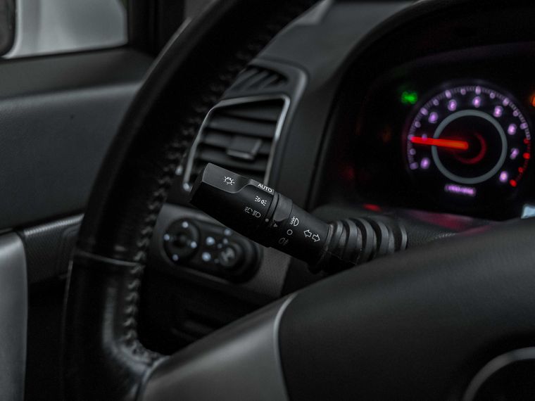 Chevrolet Captiva 2012 года, 202 145 км - вид 6