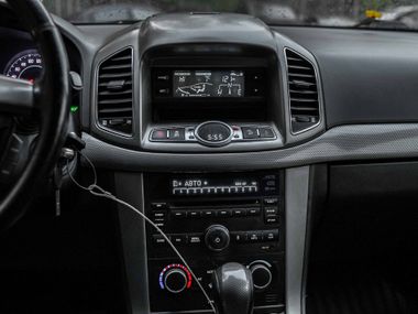 Chevrolet Captiva 2012 года, 202 145 км - вид 9