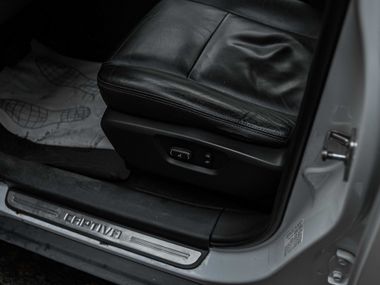 Chevrolet Captiva 2012 года, 202 145 км - вид 12