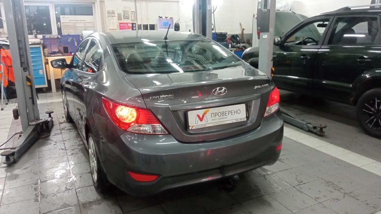 Hyundai Solaris 2012 года, 240 798 км - вид 4