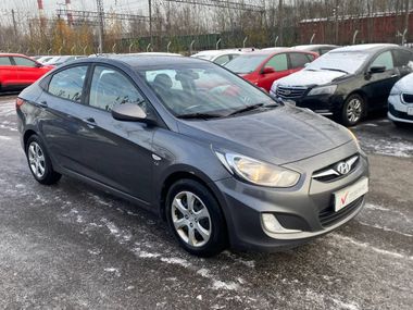 Hyundai Solaris 2012 года, 240 798 км - вид 3