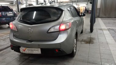 Mazda 3 2010 года, 301 891 км - вид 3