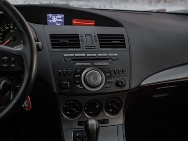 Mazda 3 2010 года, 301 891 км - вид 6