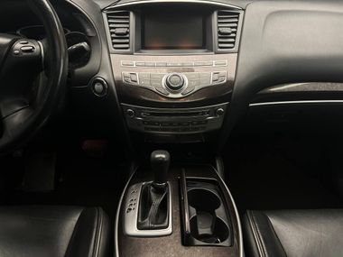 Infiniti QX60 2015 года, 153 179 км - вид 9