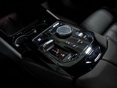 BMW 5 серия 2024 года, 7 844 км - вид 15