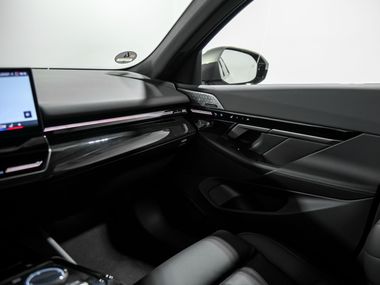 BMW 5 серия 2024 года, 7 844 км - вид 16