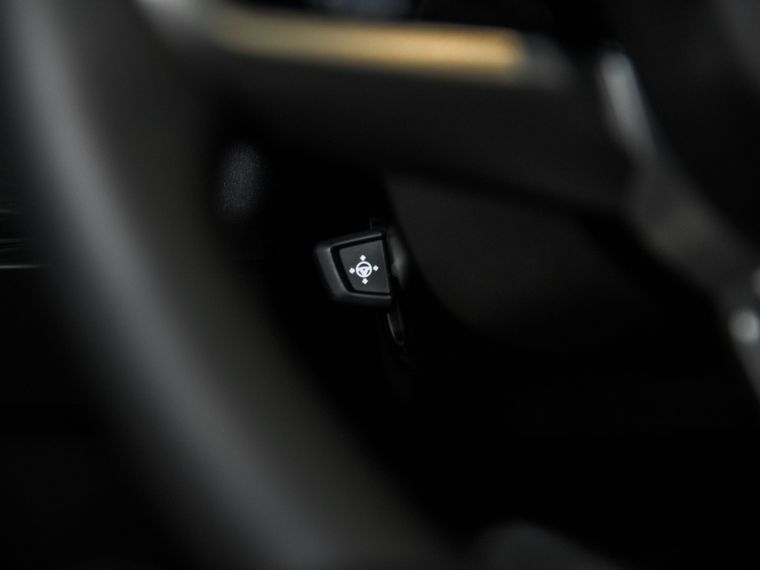 BMW 5 серия 2024 года, 7 844 км - вид 9