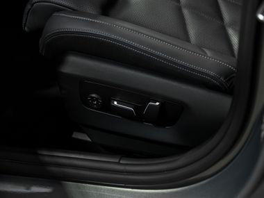 BMW 5 серия 2024 года, 7 844 км - вид 20