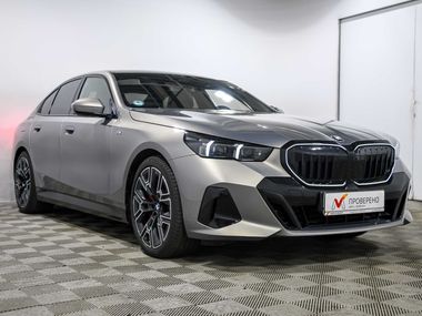 BMW 5 серия 2024 года, 7 844 км - вид 3