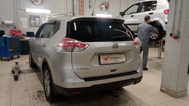 Nissan X-trail 2015 года, 153 728 км - вид 4