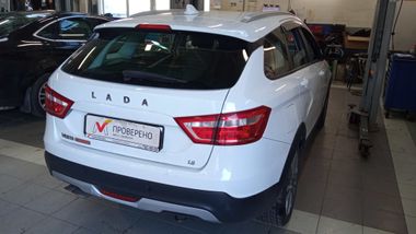 ВАЗ (LADA) Vesta Cross 2018 года, 92 562 км - вид 3