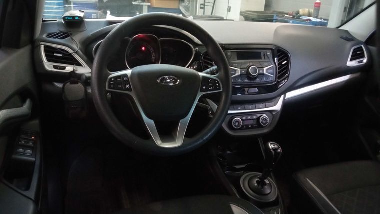 ВАЗ (LADA) Vesta Cross 2018 года, 92 562 км - вид 5