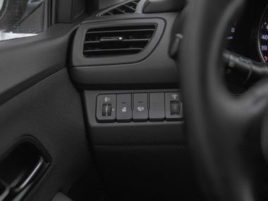 Kia Rio 2014 года, 265 000 км - вид 9