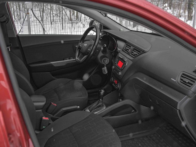Kia Rio 2014 года, 265 000 км - вид 12