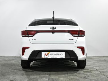 KIA Rio 2018 года, 190 000 км - вид 5