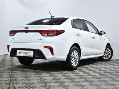 KIA Rio 2018 года, 190 000 км - вид 4