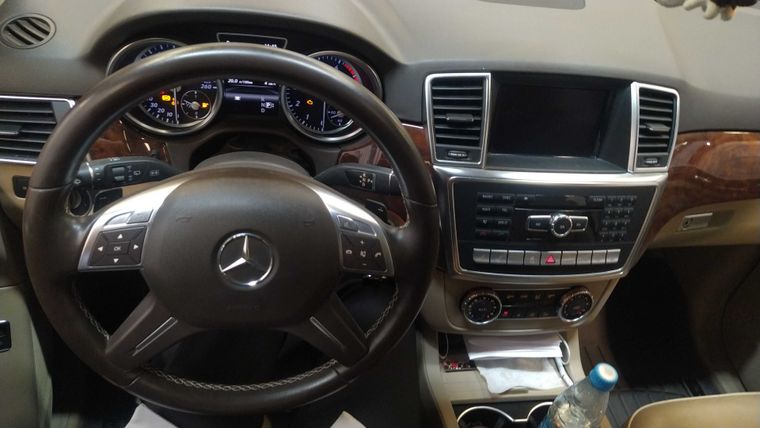 Mercedes-Benz M-класс 2012 года, 139 000 км - вид 5